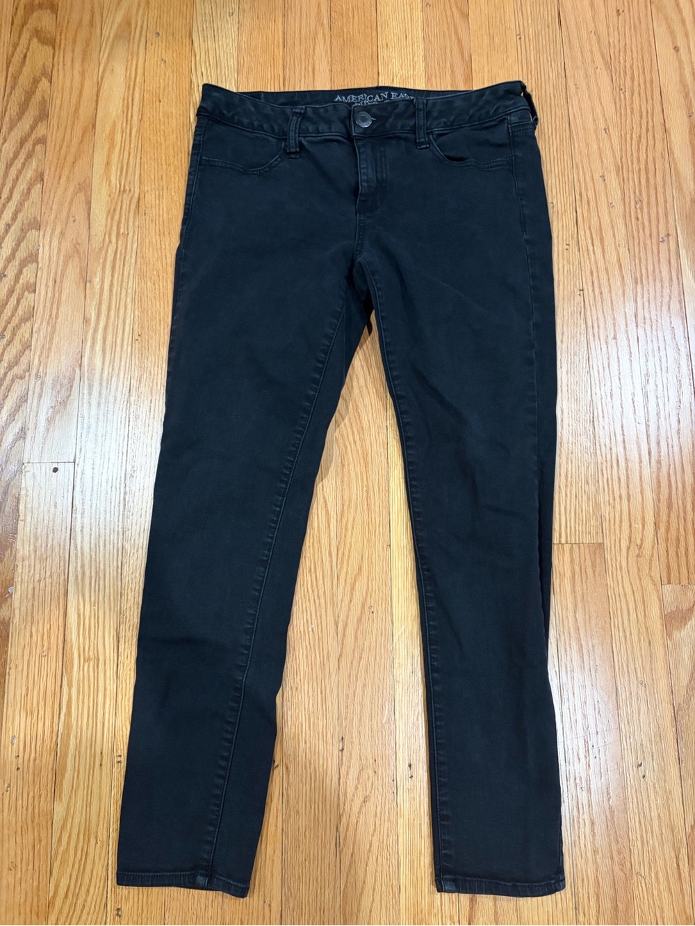 Black American Eagle Super Stretch Jeggings